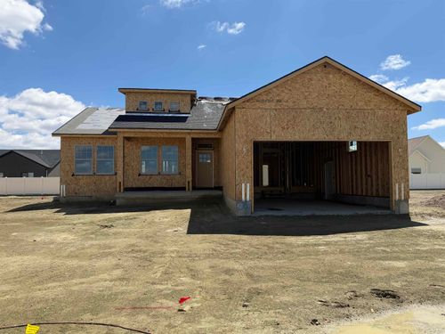 2700 Ogden Way, Rock Springs, WY, 82901-4996 | Card Image