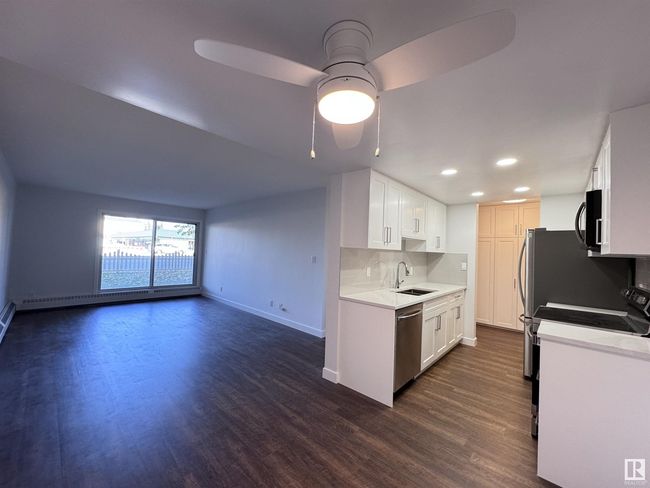 103 - 10511 19 Ave Nw, Condo with 2 bedrooms, 1 bathrooms and 1 parking in Edmonton AB | Image 10
