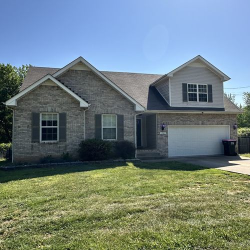 1927 Needmore Rd, Clarksville, TN, 37042-4502 | Card Image