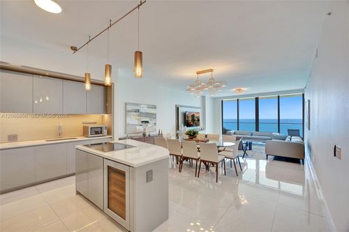 2303-18975 Collins Ave, Sunny Isles Beach, FL, 33160-2300 | Card Image