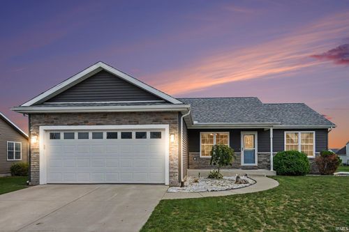 51776 Cresswell Dr, South Bend, IN, 46628-9054 | Card Image
