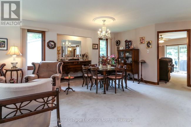 3 Kelley Cres, House other with 4 bedrooms, 3 bathrooms and 8 parking in Wasaga Beach ON | Image 8