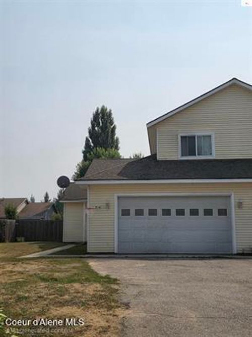 214 Brittany, Kootenai, ID, 83840 | Card Image