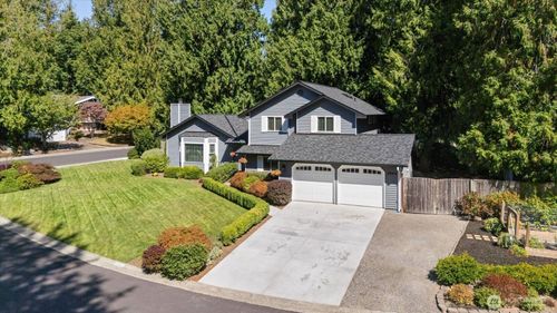 22414 Ne 12th Ct, Sammamish, WA, 98074-6817 | Card Image