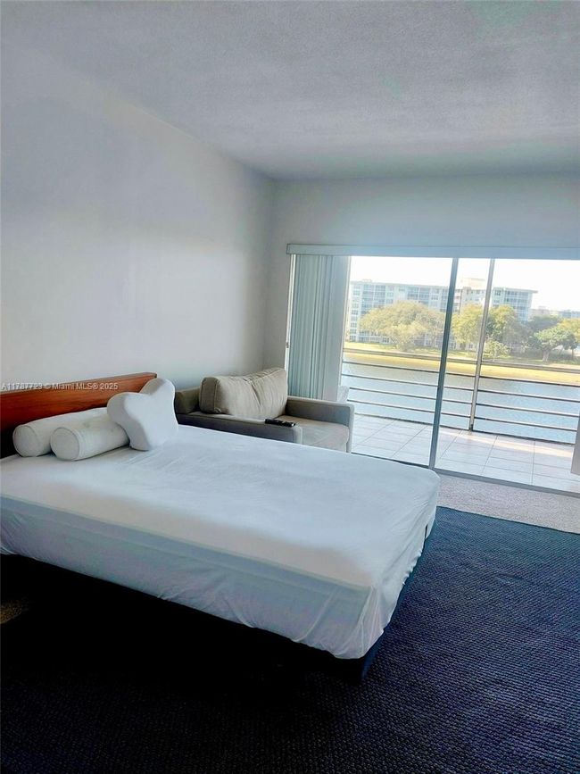 APT-605 - 2801 N Palm Aire Dr, Condo with 1 bedrooms, 1 bathrooms and null parking in Pompano Beach FL | Image 12