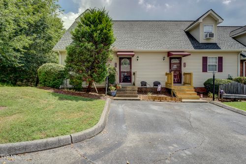 301-301 Hallbrook Dr, Johnson City, TN, 37615-3484 | Card Image