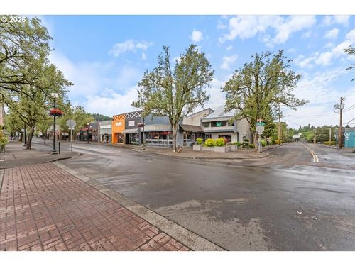10 Nw 3rd St, Gresham, OR, 97030-7202 | Card Image