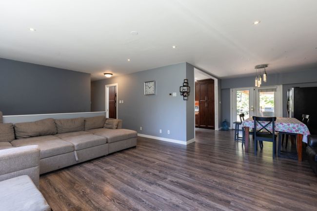 12597 23 Avenue, House other with 6 bedrooms, 3 bathrooms and 6 parking in Surrey BC | Image 6