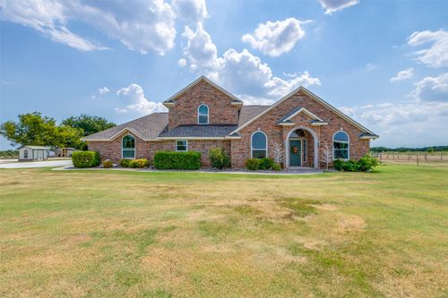 194 Krahl Rd, Valley View, TX, 76272-4105 | Card Image