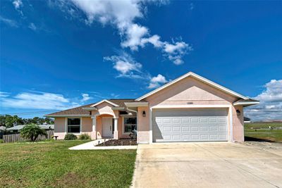 760 Acadia Road, House other with 3 bedrooms, 2 bathrooms and null parking in Venice FL | Image 3