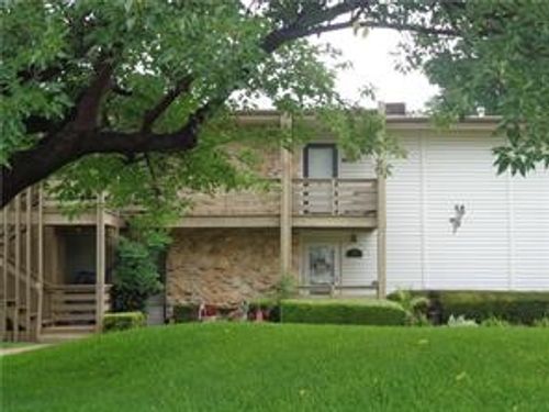 unit-212-112 Harbor Dr, Runaway Bay, TX, 76426-9712 | Card Image