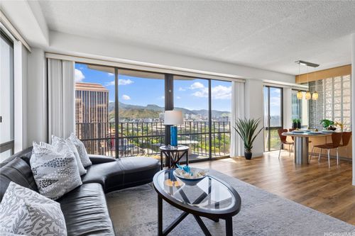 2204-700 Richards St, Honolulu, HI, 96813-4621 | Card Image