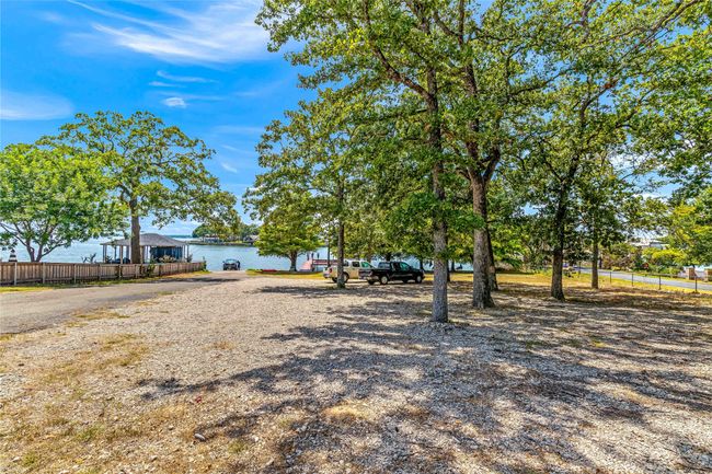 A community boat launch area is just a few blocks from this home | Image 29