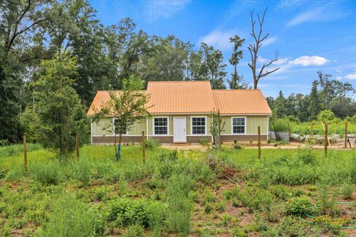 347 Bert Thomas Ln, Crawfordville, FL, 32327-5943 | Card Image