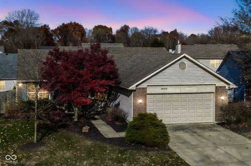 10442 Cedar Dr, Fishers, IN, 46037-8891 | Card Image