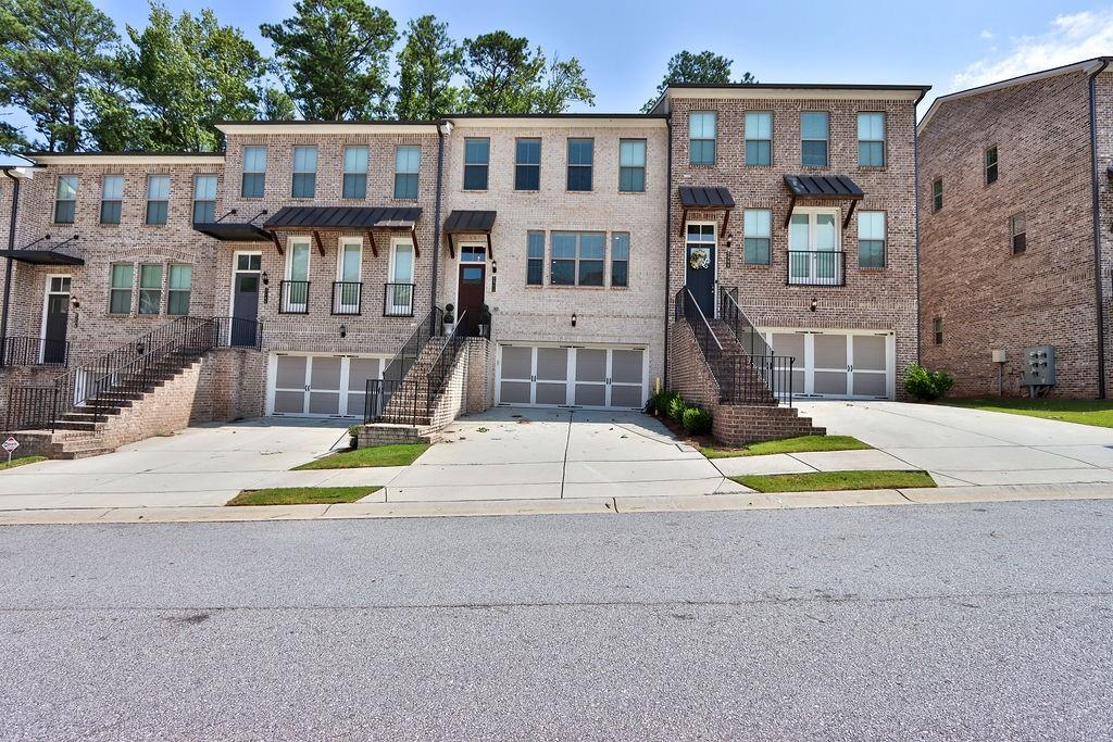 Tarben Dr, Snellville, GA 30078