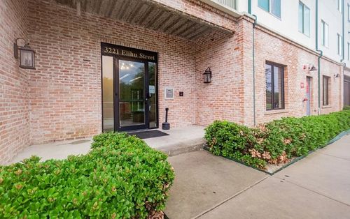 205-3221 Elihu St, Dallas, TX, 75210-2301 | Card Image