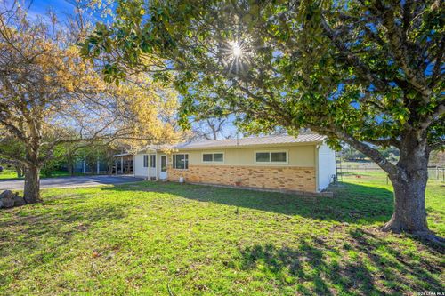 4317 State Highway 173 N, Bandera, TX, 78003-5033 | Card Image