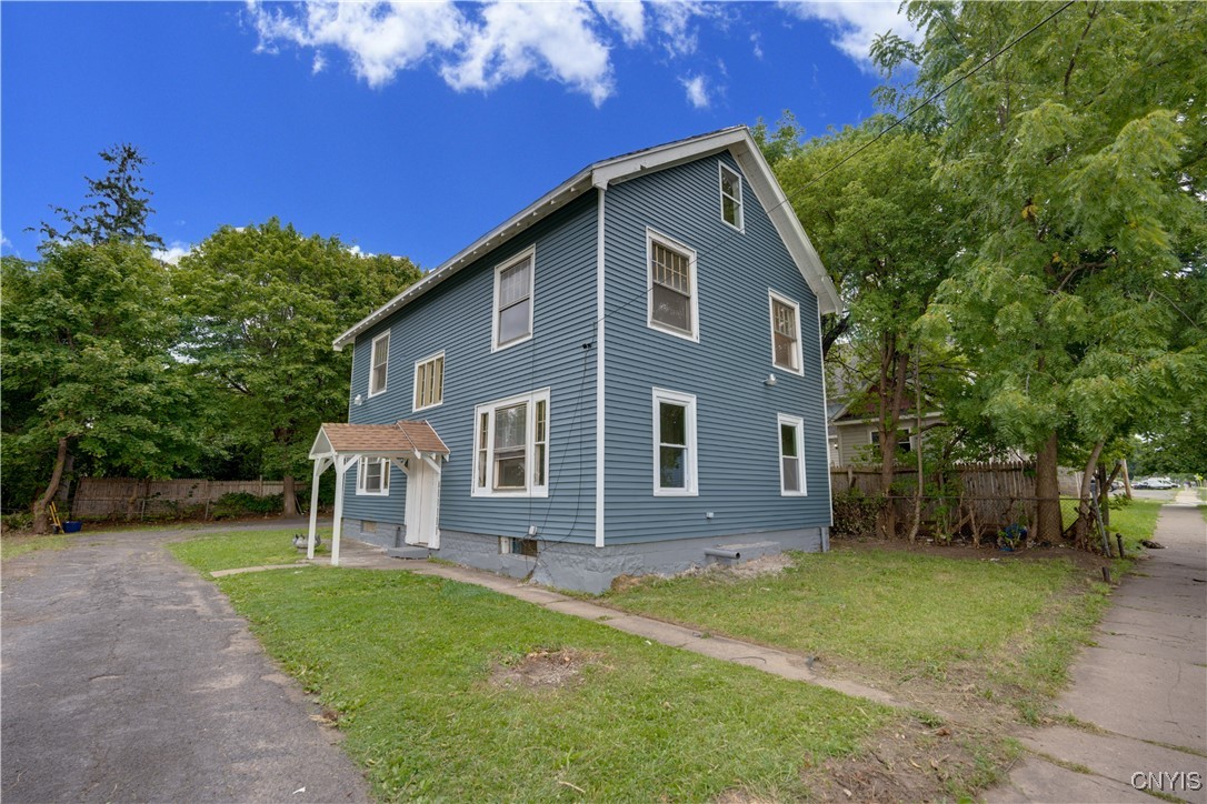 Hobart St, Utica, NY 13501