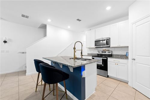 6336 Sailpointe Ln, West Palm Beach, FL, 33413-1214 | Card Image