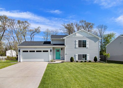 25808 Forest Ln, Mattawan, MI, 49071-9672 | Card Image