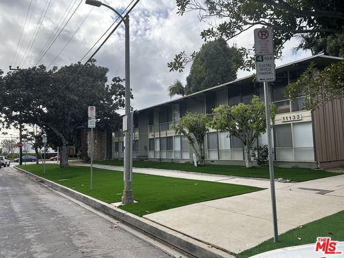 5-11133 Rose Ave, Venice, CA, 90291-2411 | Card Image