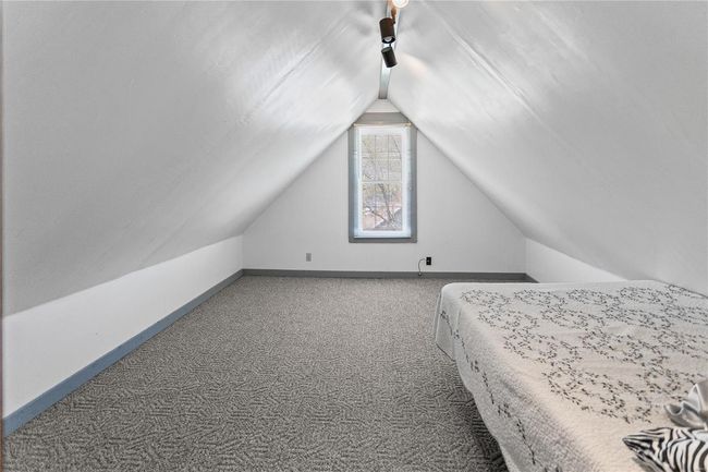 708 N Giddings Ave, House other with 3 bedrooms, 2 bathrooms and 2 parking in Jerseyville IL | Image 47
