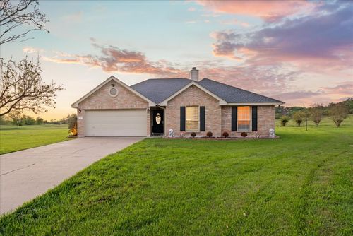 125 Fairway Ct, Bastrop, TX, 78602-7489 | Card Image