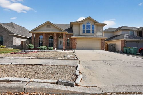 8930 Wolff Vis, Converse, TX, 78109-1944 | Card Image