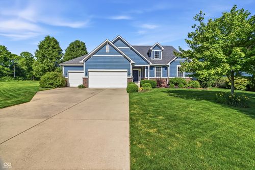 18659 Wychwood Pl, Noblesville, IN, 46062-7968 | Card Image