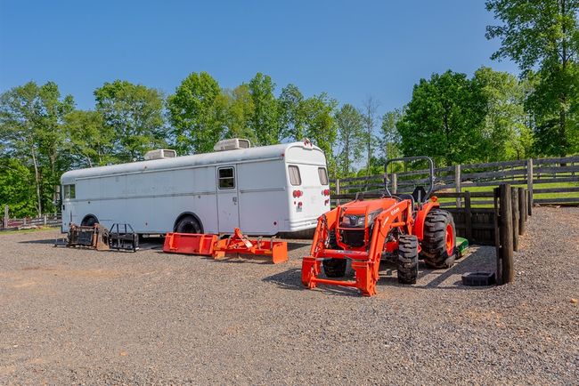 688 Gibson Knob Rd, Home with 0 bedrooms, 0 bathrooms and null parking in Laurel Fork VA | Image 45