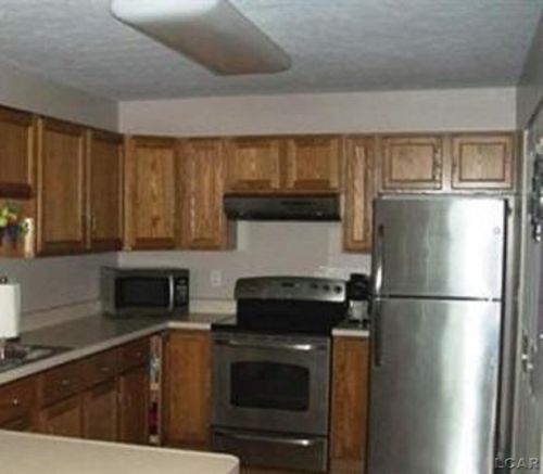 204 Carriage Drive, Tecumseh, MI, 49286 | Card Image