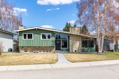 36 Lake Twintree Pl Se, Calgary, AB, T2J2X5 | Card Image