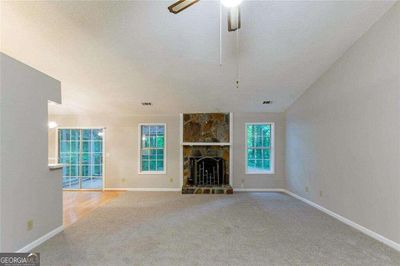 3807 Bayside Passage Nw, House other with 3 bedrooms, 2 bathrooms and null parking in Acworth GA | Image 3