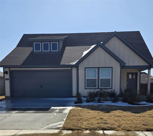 729 Lantana Ln, Pilot Point, TX, 76258-3403 | Card Image