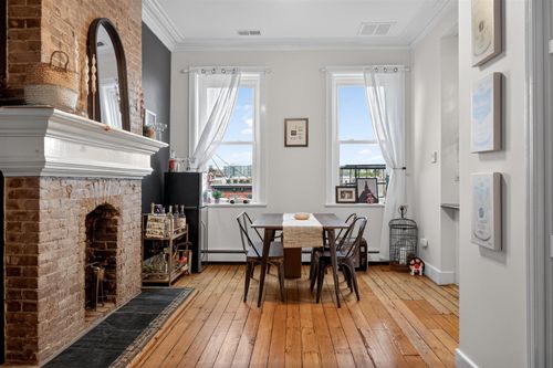 5-812 Washington St, Hoboken, NJ, 07030-7000 | Card Image