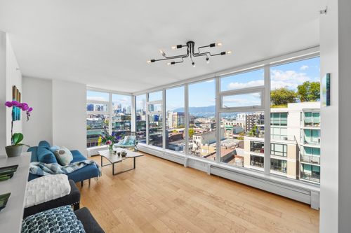 1205-188 Keefer St, Vancouver, BC, V6A0E3 | Card Image