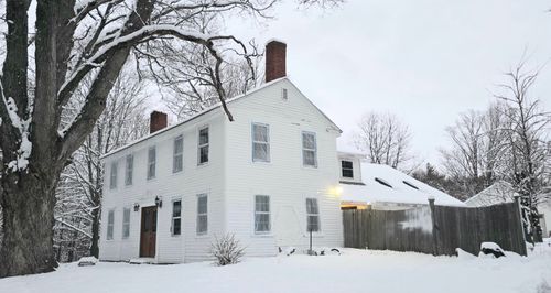 86 Raymond Road, Chester, NH, 03036 | Card Image