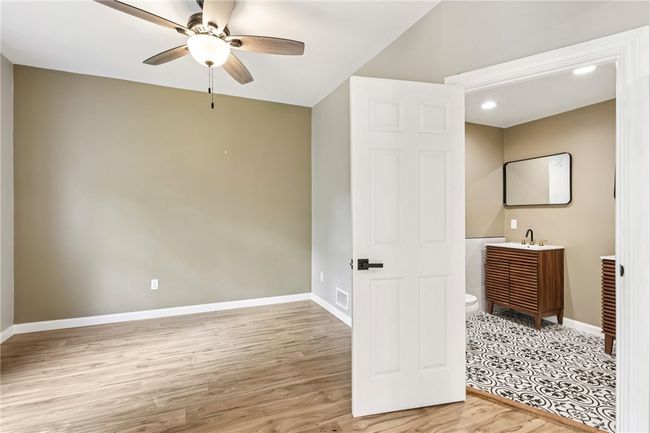 515 Peebles St, House other with 4 bedrooms, 4 bathrooms and null parking in Pittsburgh PA | Image 32
