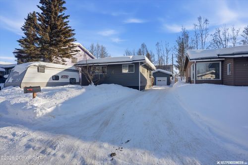 2724 W 65th Ave, Anchorage, AK, 99502-2202 | Card Image