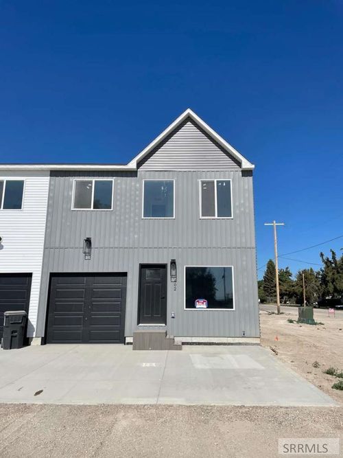 402 S 4th Street, Aberdeen, ID, 83210 | Card Image