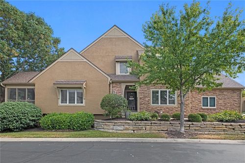 13939 S Summit St, Olathe, KS, 66062-5030 | Card Image