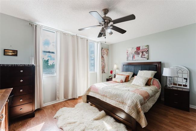 APT-505 - 4330 Hillcrest Dr, Condo with 1 bedrooms, 2 bathrooms and null parking in Hollywood FL | Image 11
