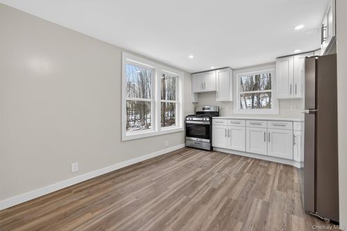 2l-303 Main Street, Fallsburg, NY, 12747 | Card Image