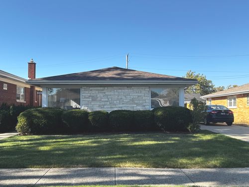 2610 Sunnyside Ave, Westchester, IL, 60154-5326 | Card Image