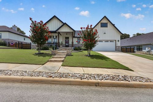 109 Bayberry Ct, La Vernia, TX, 78121-0107 | Card Image