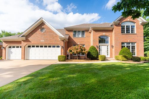 6816 Bantry Ct, Darien, IL, 60561-3688 | Card Image