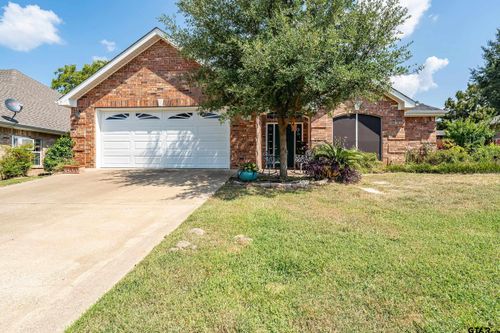 1820 Park Pl, Mineola, TX, 75773-1156 | Card Image