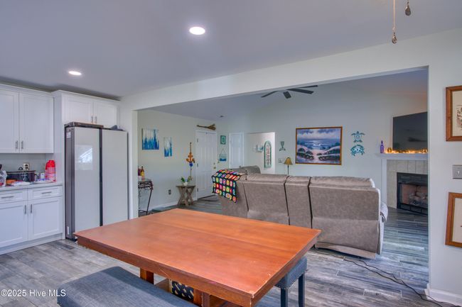 1752 Chadwick Shores Dr, House other with 3 bedrooms, 2 bathrooms and 2 parking in Sneads Ferry NC | Image 4
