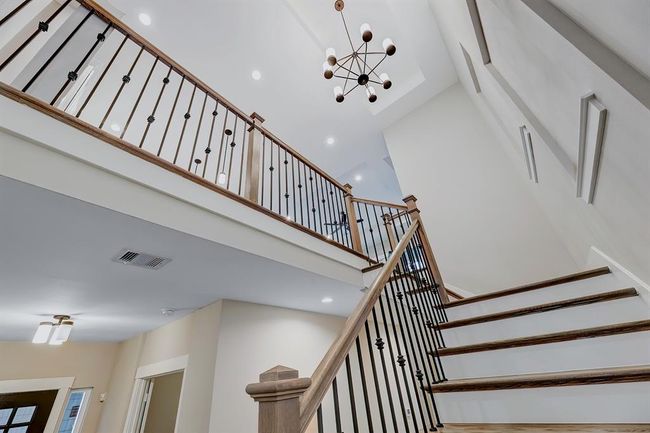 46 Dobbs View Ln, House other with 3 bedrooms, 3 bathrooms and 2 parking in Spring TX | Image 7